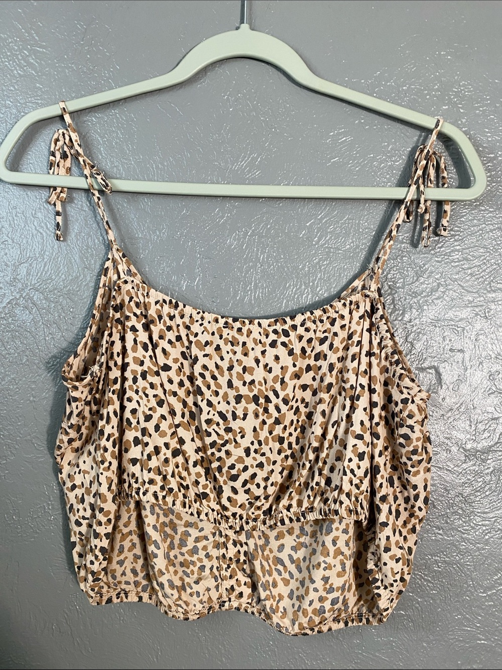 Abercrombie & Fitch Leopard Print Tie Strap Crop Top XL Y2K Going Out - Picture 6 of 8